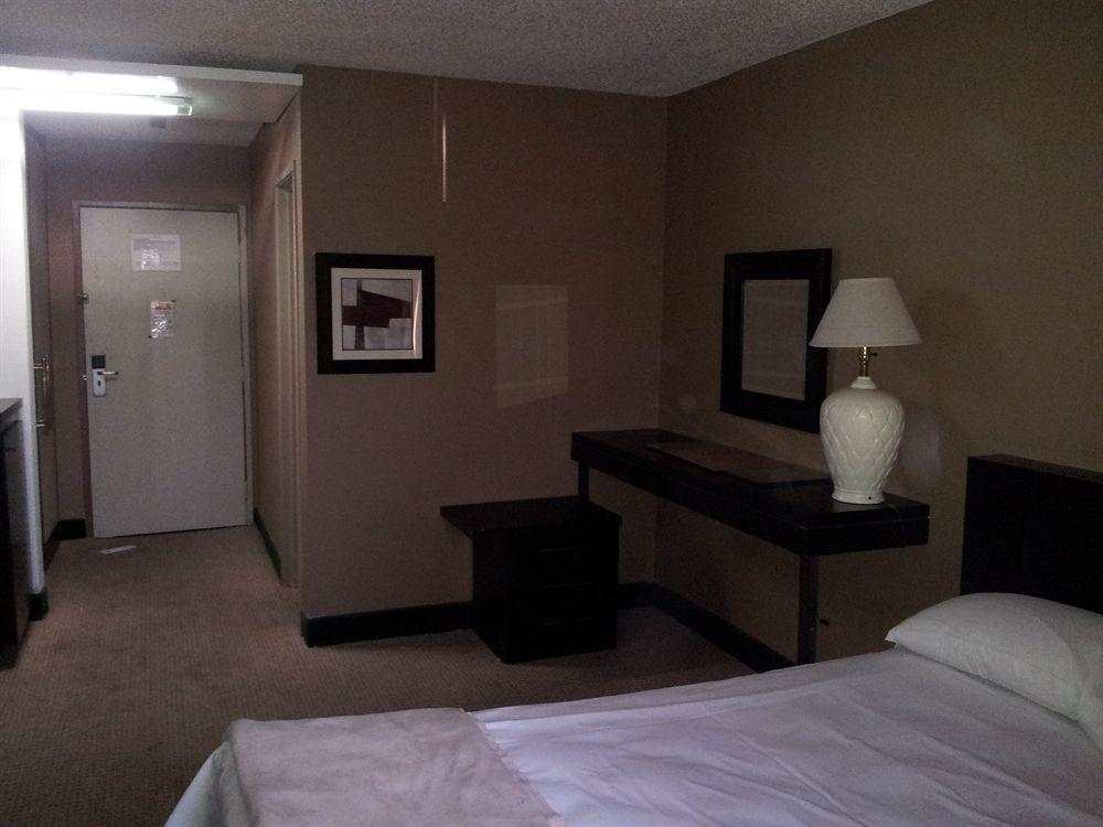 Claremont Hotel Las Vegas Exterior photo